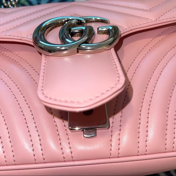 AUTHENTIC GUCCI BAG - Picture 5 of 11